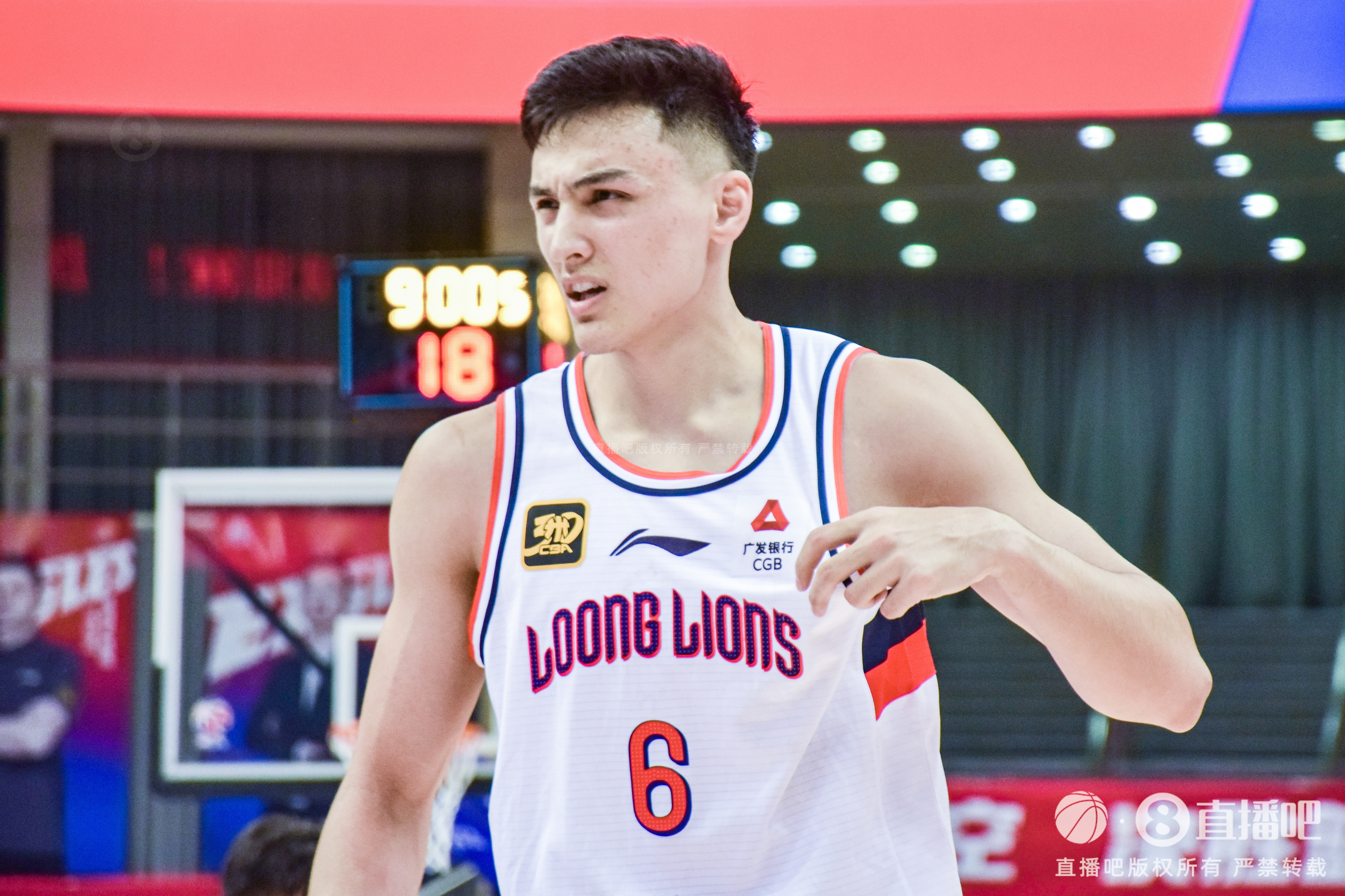 B体育-于米提感恩广州栽培 称加盟山西是双向认可 明日启程赴新东家